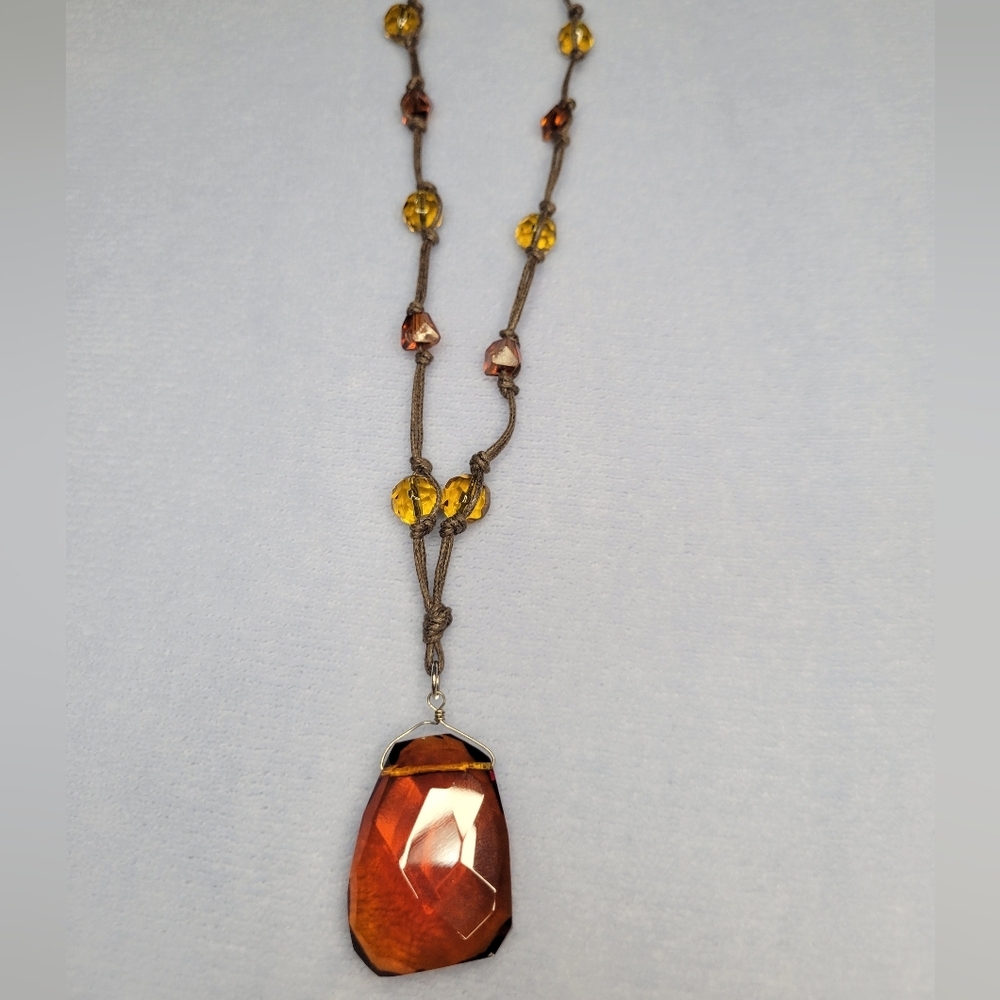 Gorgeous Costume Jewelry Fashion Necklace